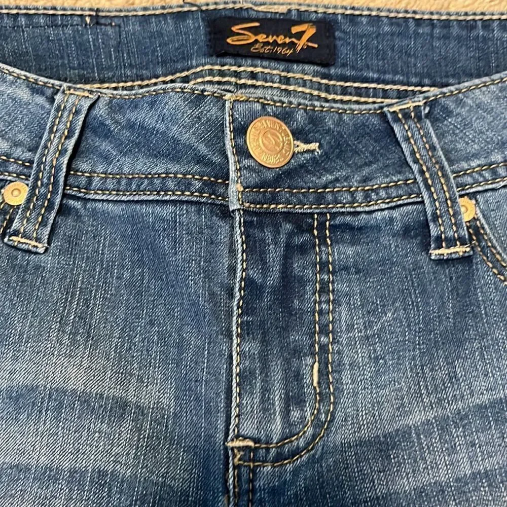 Seven 7 Premium Quality Brand Size 4 NWT Shorts
